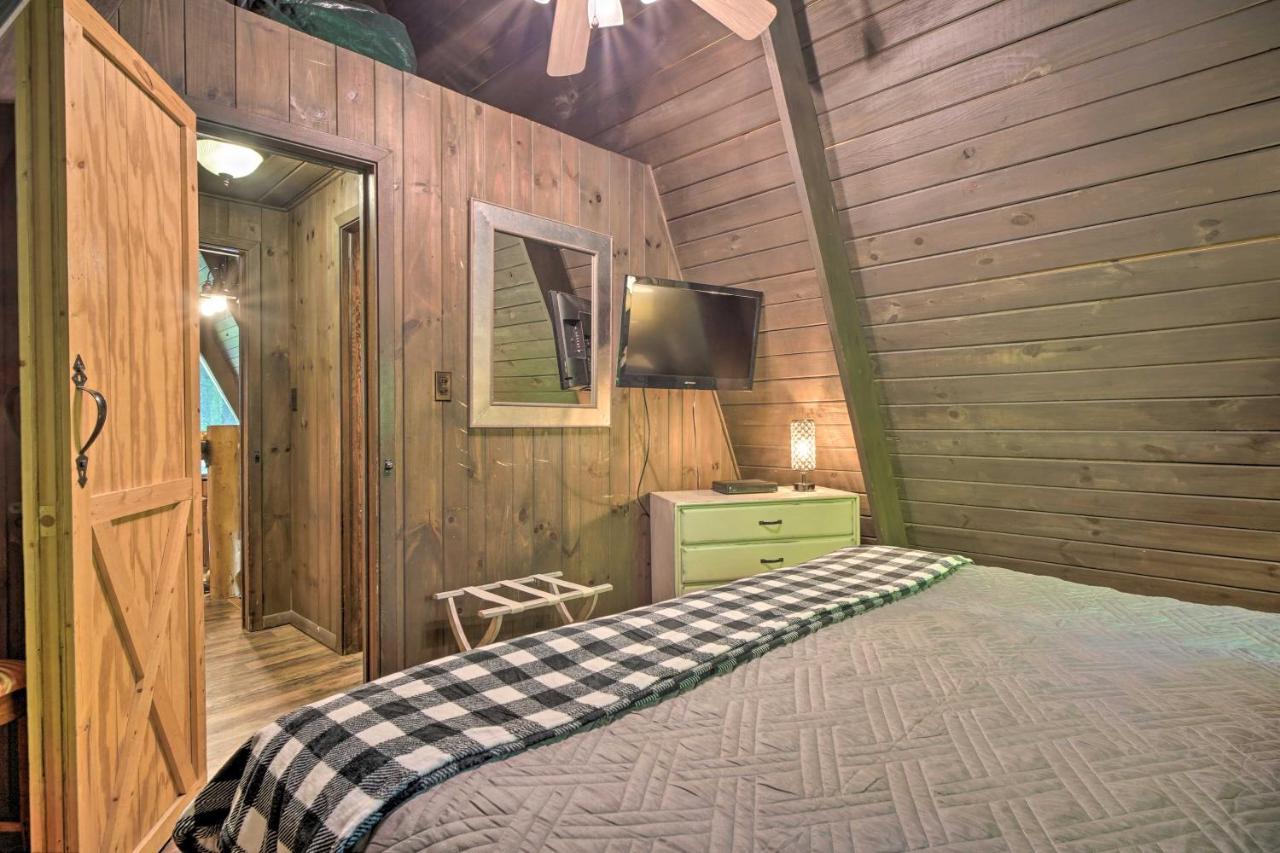 Snuggle Inn In The Heart Of Chalet Village! Gatlinburg Exterior foto